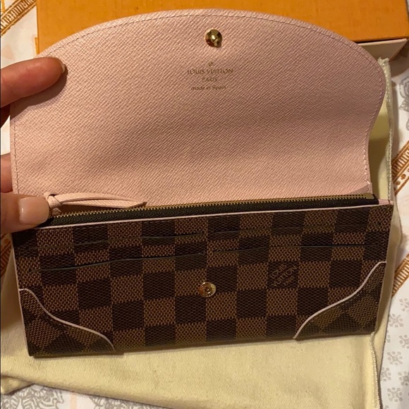 SOLD Authentic Louis Vuitton Caissa Wallet - Picture 8 of 8